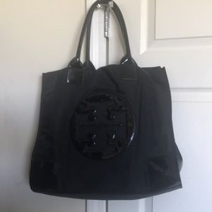 ❤️SOLD❤️Tory Burch Ella Patent tote